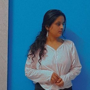 Meet your Posher, Fareha